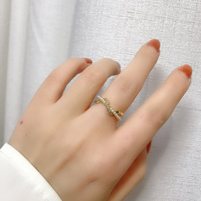 Elegant Pearl Ring for Women – Timeless Luxury with Subtle Sophistication