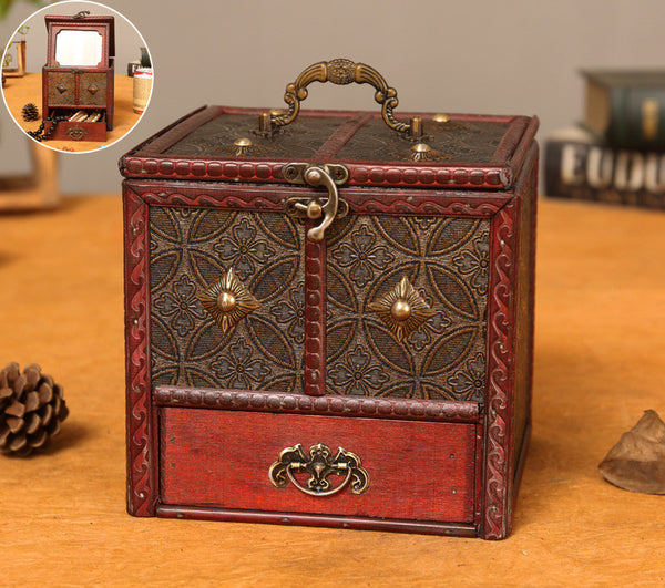 Elegant Chinese Vintage Wooden Jewelry Box with Intricate Carvings for Timeless Storage