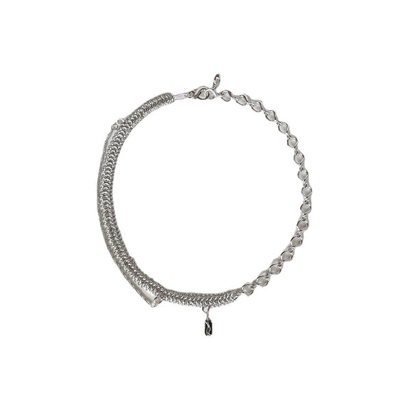 Frosty Wind Minimalist Clavicle Necklace for Women – Handcrafted Pendant Chain with Subtle Stitching Detail