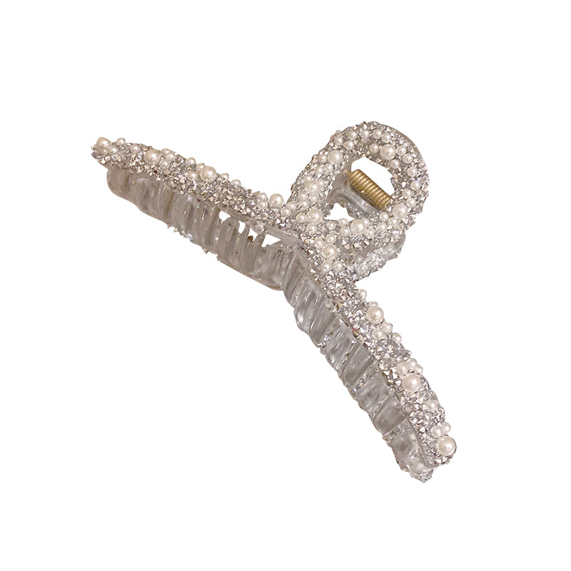 Pearl & Ivory Shark Hair Clip — Serene Eastern Elegance for Quiet Mornings