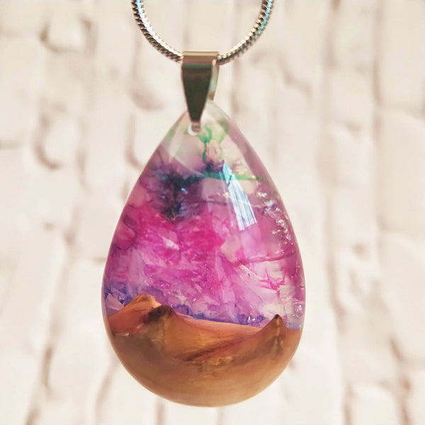 Zen Mountain Jade Resin Pendant Necklace | Handcrafted Meditation Accessory