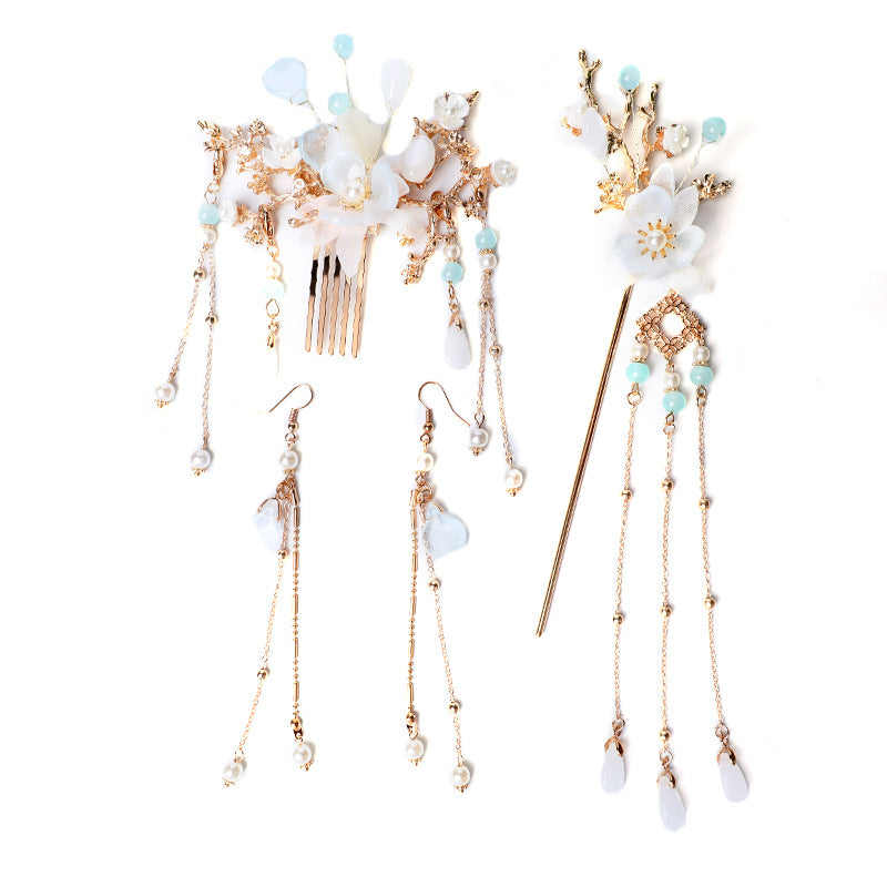 Silk Tassel Hairpin with Jade Accent — Quiet Ritual Hair Ornament for Modern Zen Living