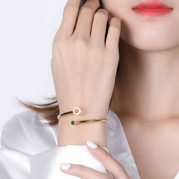 Emerald Enamel Women's Bangle Bracelet | Trendy Street Style Cuff