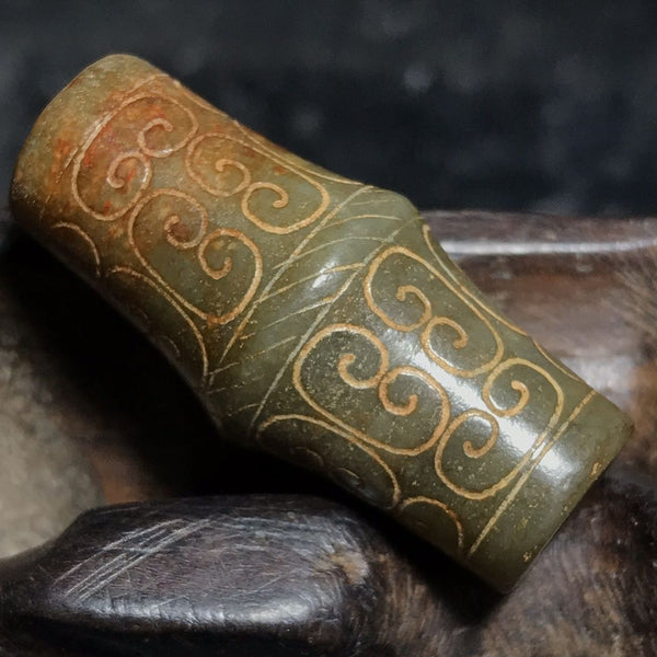 Handcrafted Hotan Jade Necklace - Natural Stone Beaded String with Wrinkle Texture & Zen Aesthetic
