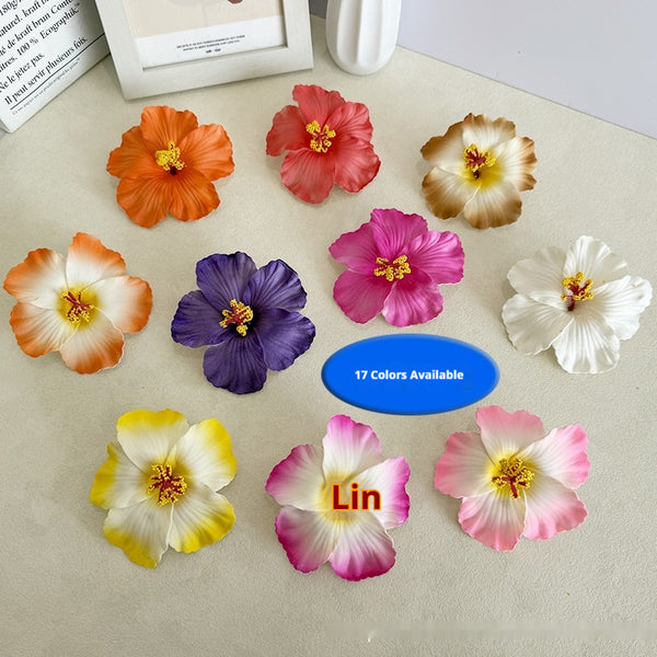 Hibiscus Whisper Hair Clip — Eastern Bloom for Quiet Moments