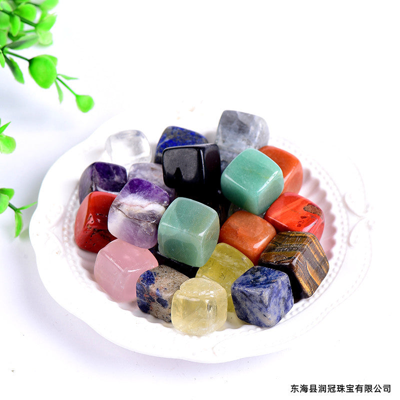 White Crystal Cube Diffuser — Minimalist Eastern Aromatherapy Stone for Quiet Rituals