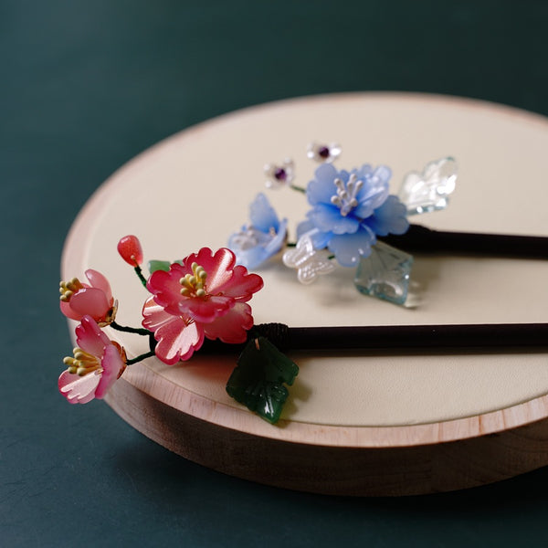 Silk & Sage Jade Tassel Hairpin — Eastern Ritual Adornment for Quiet Mornings